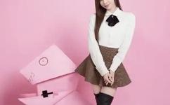 一边下奶一边吃面膜视频讲解